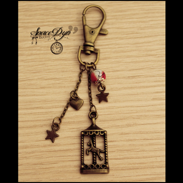 Bijou de sac - Porte-clé Carrousel